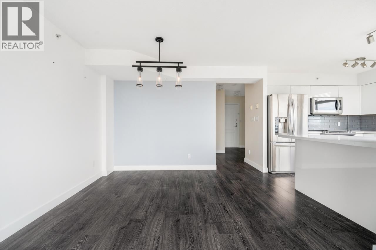 1402 - 7760 GRANVILLE AVENUE Image 21