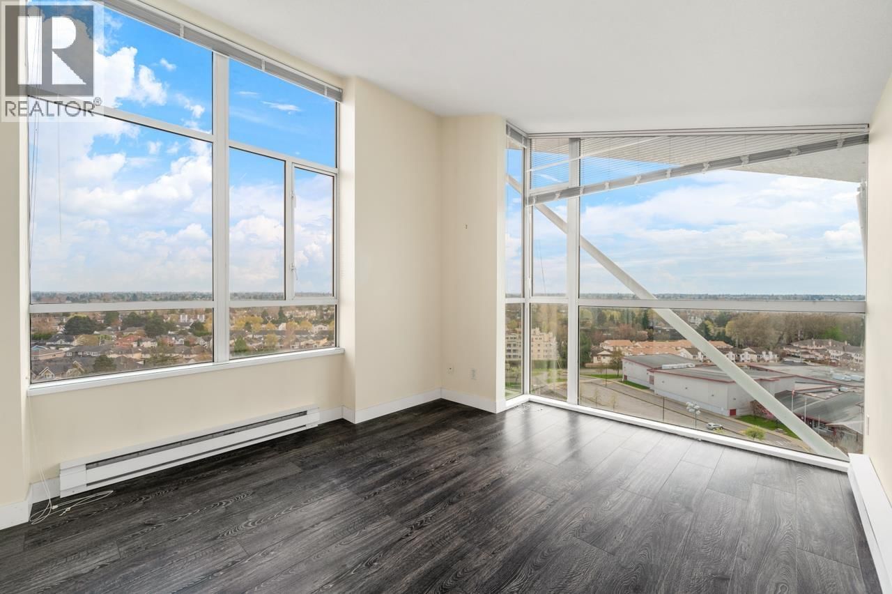 1402 - 7760 GRANVILLE AVENUE Image 24