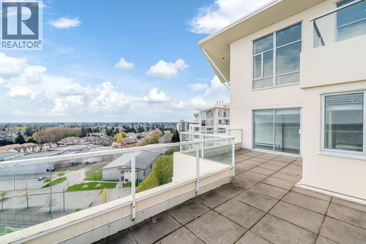 1402 - 7760 GRANVILLE AVENUE Image 6