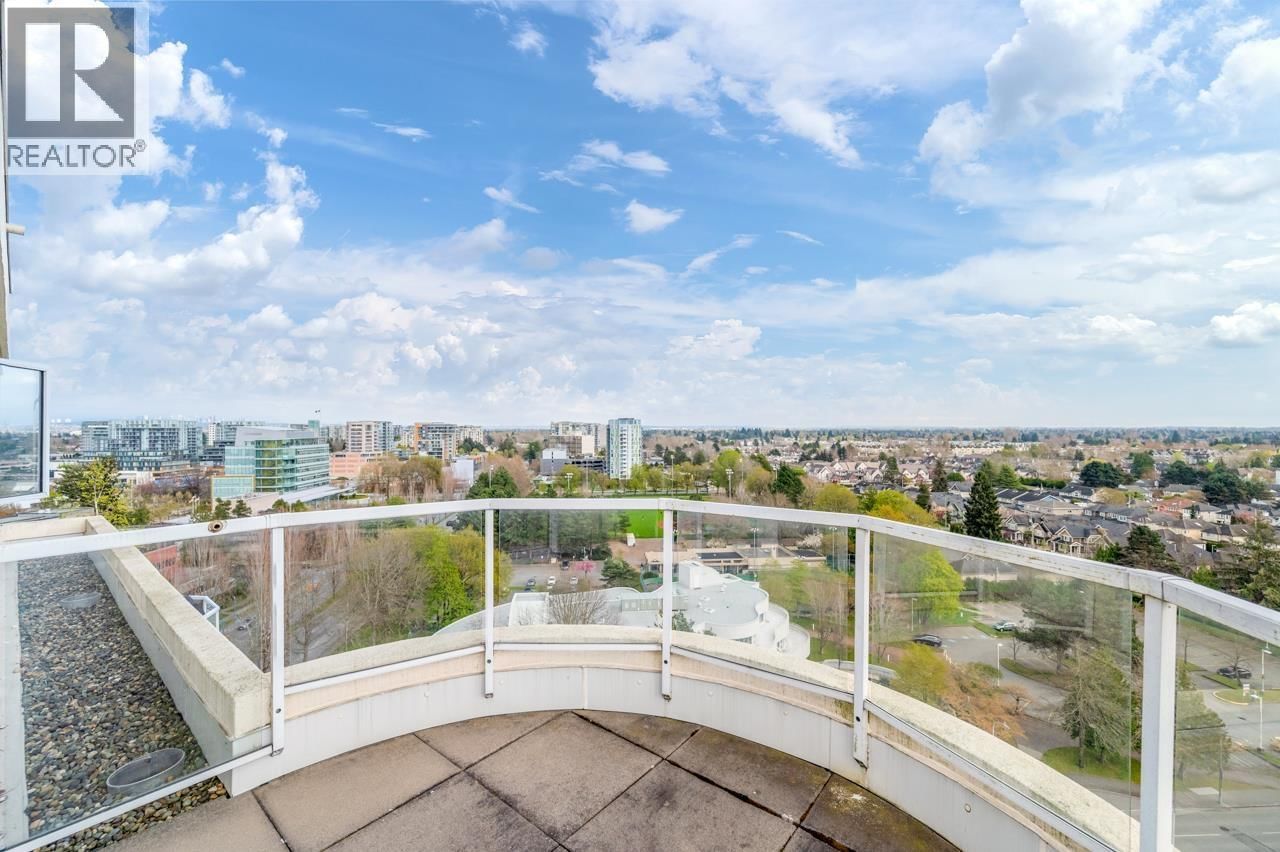 1402 - 7760 GRANVILLE AVENUE Image 7