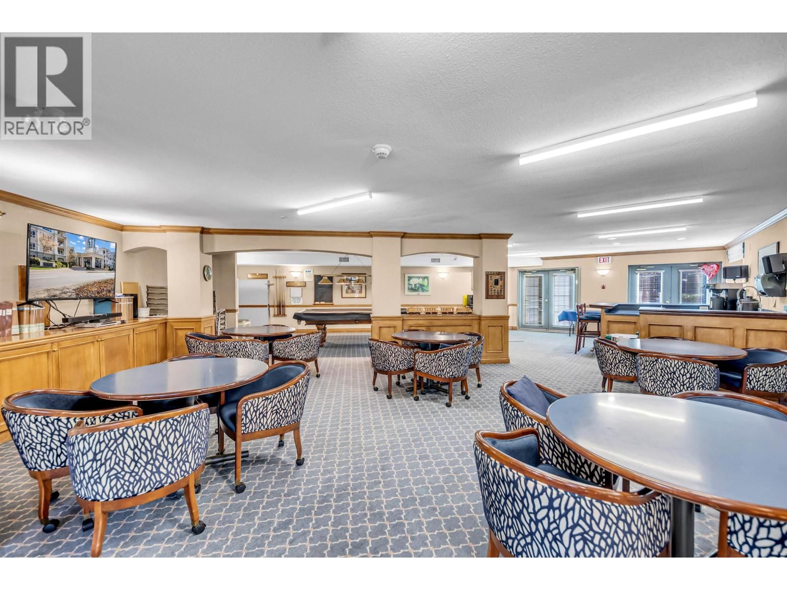 409 - 3098 GUILDFORD WAY Image 26