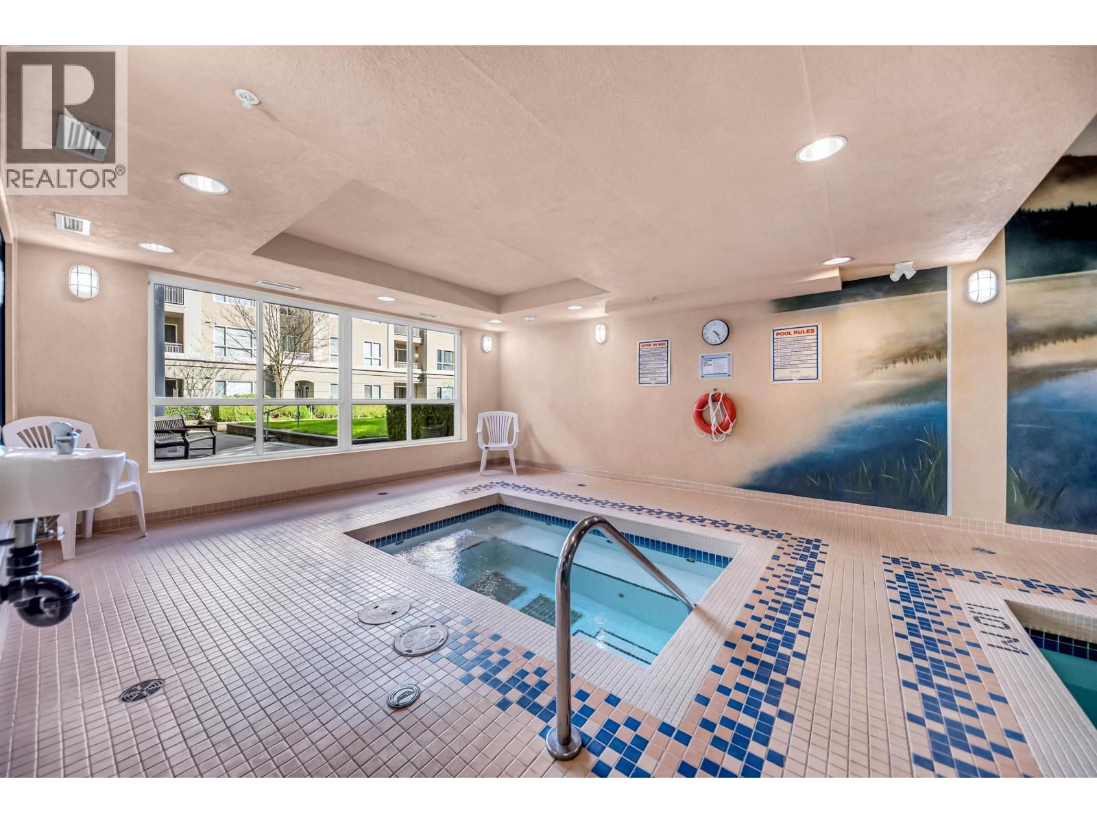 409 - 3098 GUILDFORD WAY Image 32