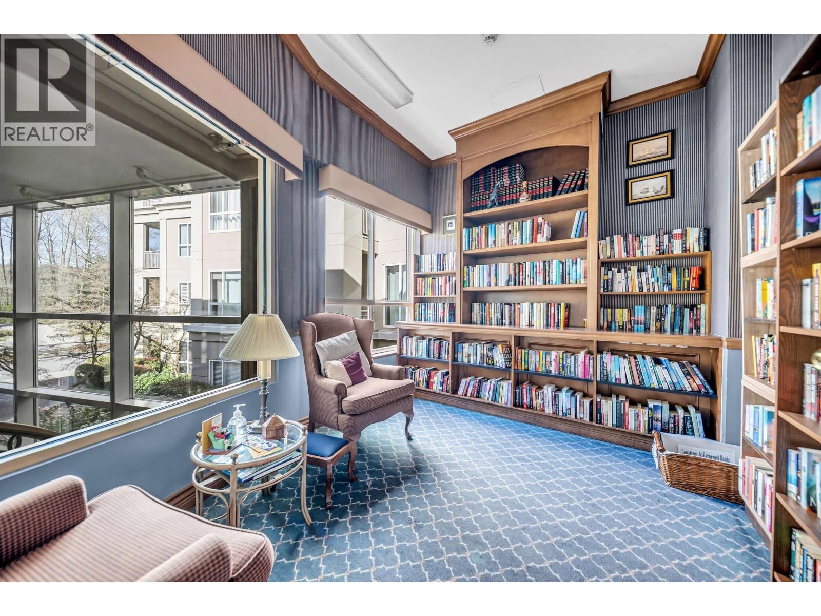 409 - 3098 GUILDFORD WAY Image 33