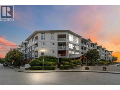 4600 WESTWATER Drive | Richmond British Columbia | Slide Image Four