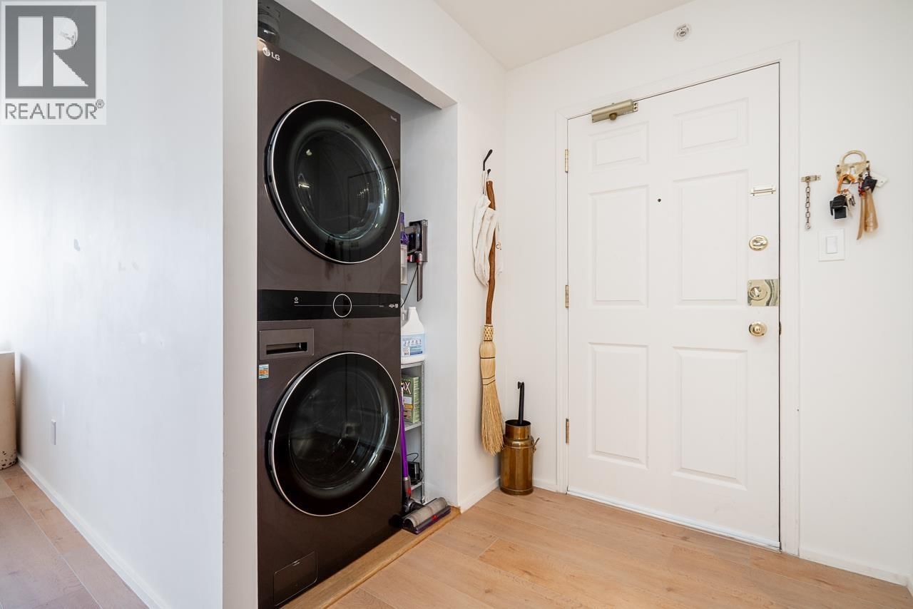 1102 - 200 NEWPORT DRIVE Image 25