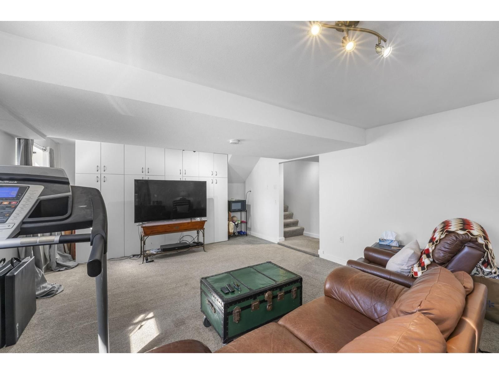 7489 MORROW ROAD Image 32