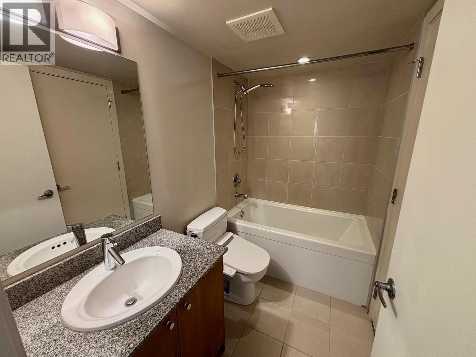 809 - 1212 HOWE STREET Image 9