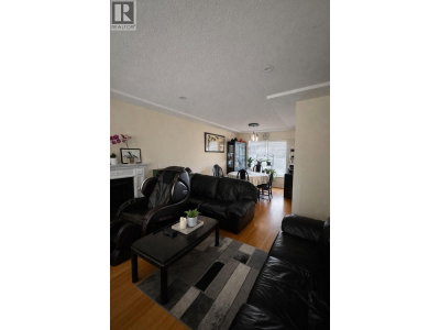 4720 PANDORA Street | Burnaby British Columbia | Slide Image Four