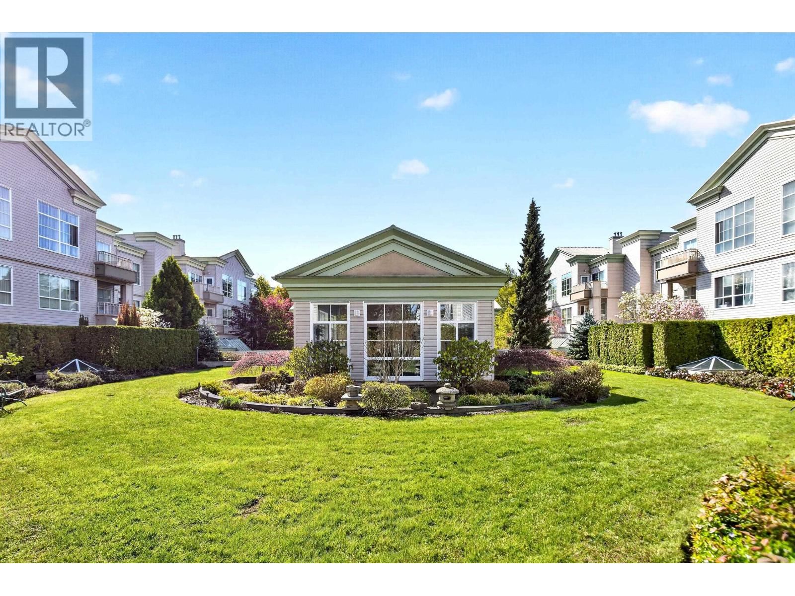 207 - 8775 JONES ROAD Image 34