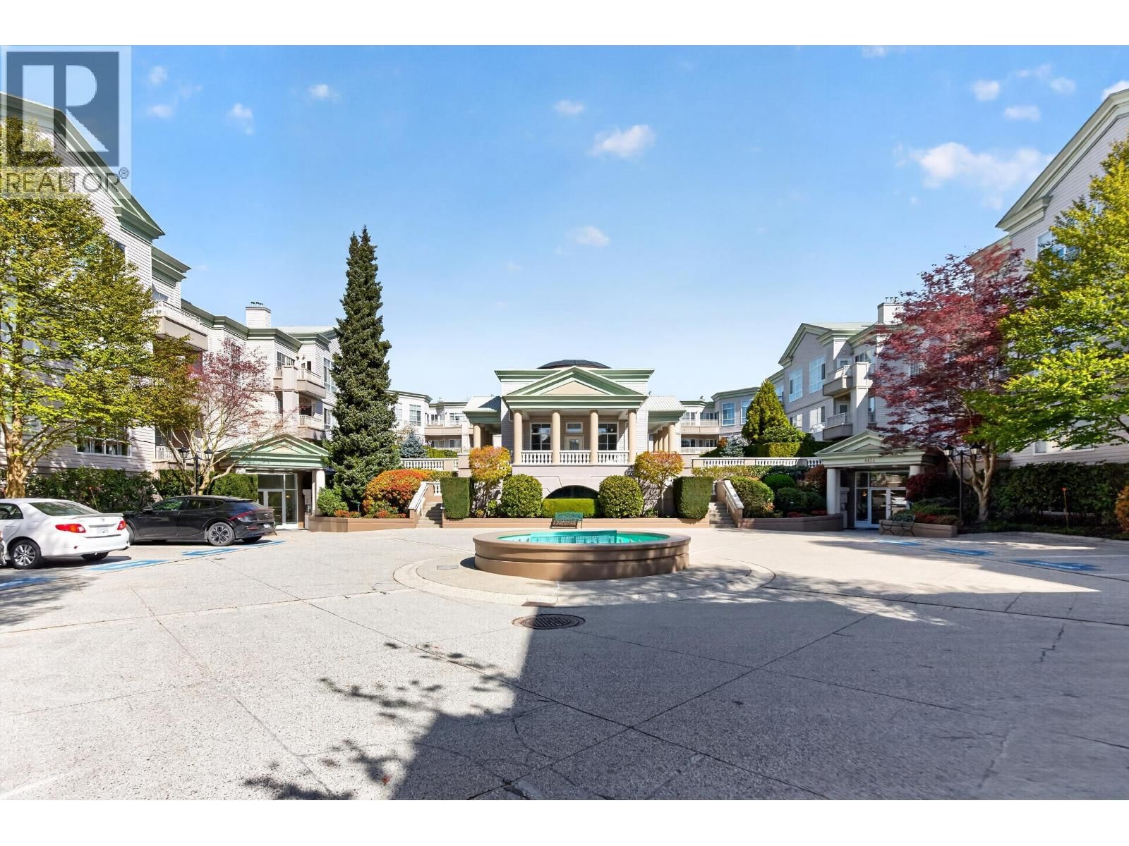 207 - 8775 JONES ROAD Image 35