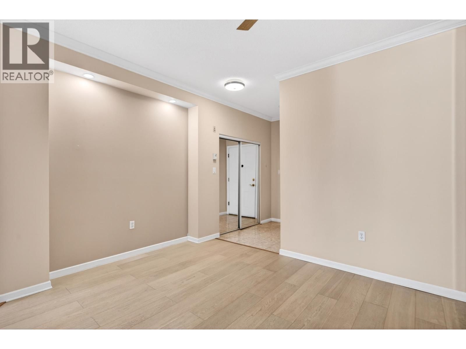 207 - 8775 JONES ROAD Image 5