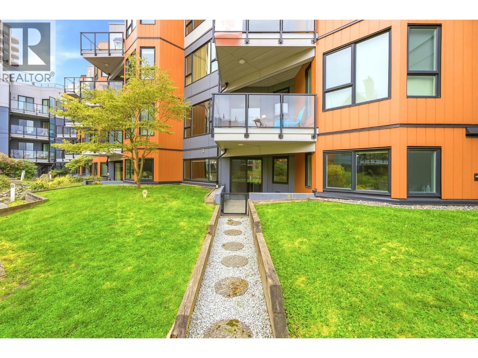 108 - 1150 QUAYSIDE DRIVE Image 26