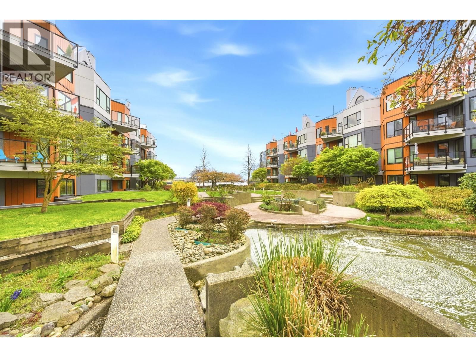 108 - 1150 QUAYSIDE DRIVE Image 34