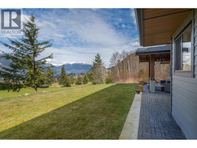 300 FURRY CREEK Drive | West Vancouver British Columbia | Slide Image Thirty-nine