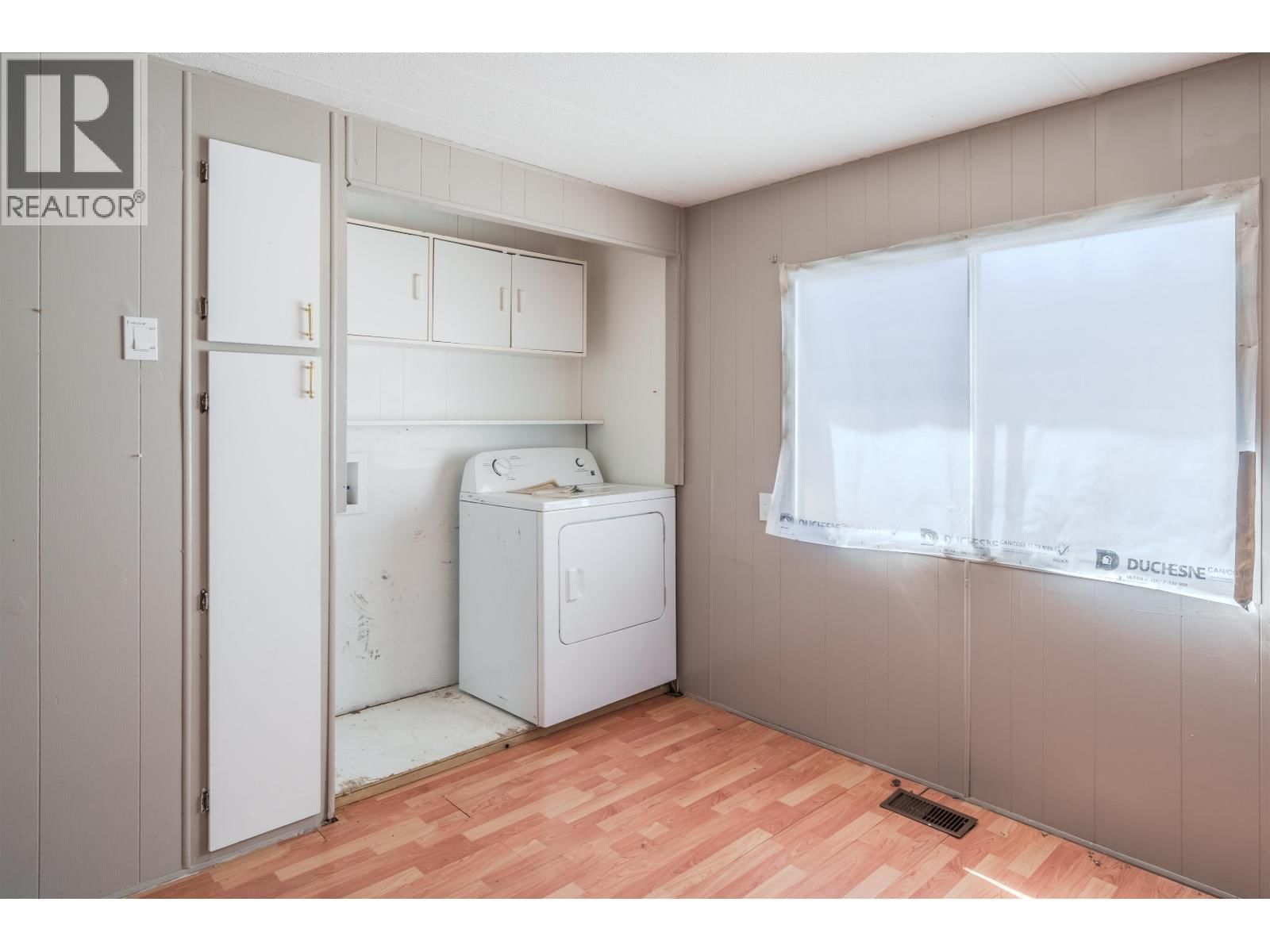 5469 SAUNDERS CRESCENT Image 11