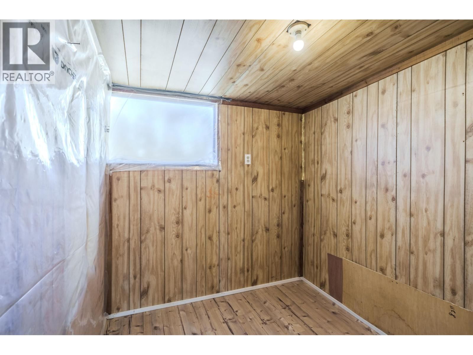 5469 SAUNDERS CRESCENT Image 15