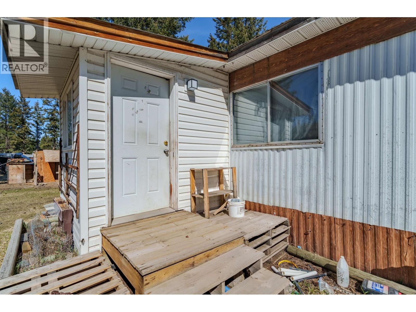 5469 SAUNDERS CRESCENT Image 17
