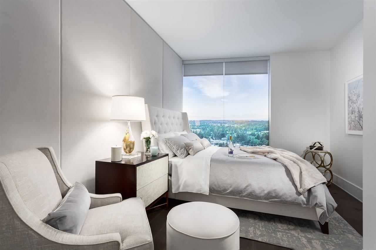 1905 - 1500 MARTIN STREET Image 2