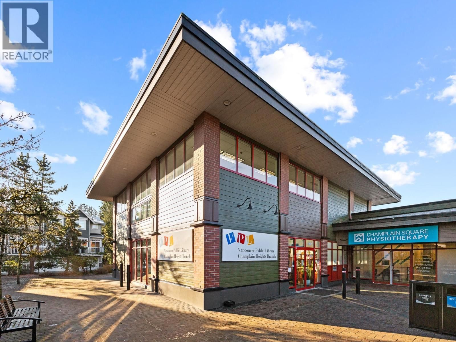 417 - 7089 MONT ROYAL SQUARE Image 32