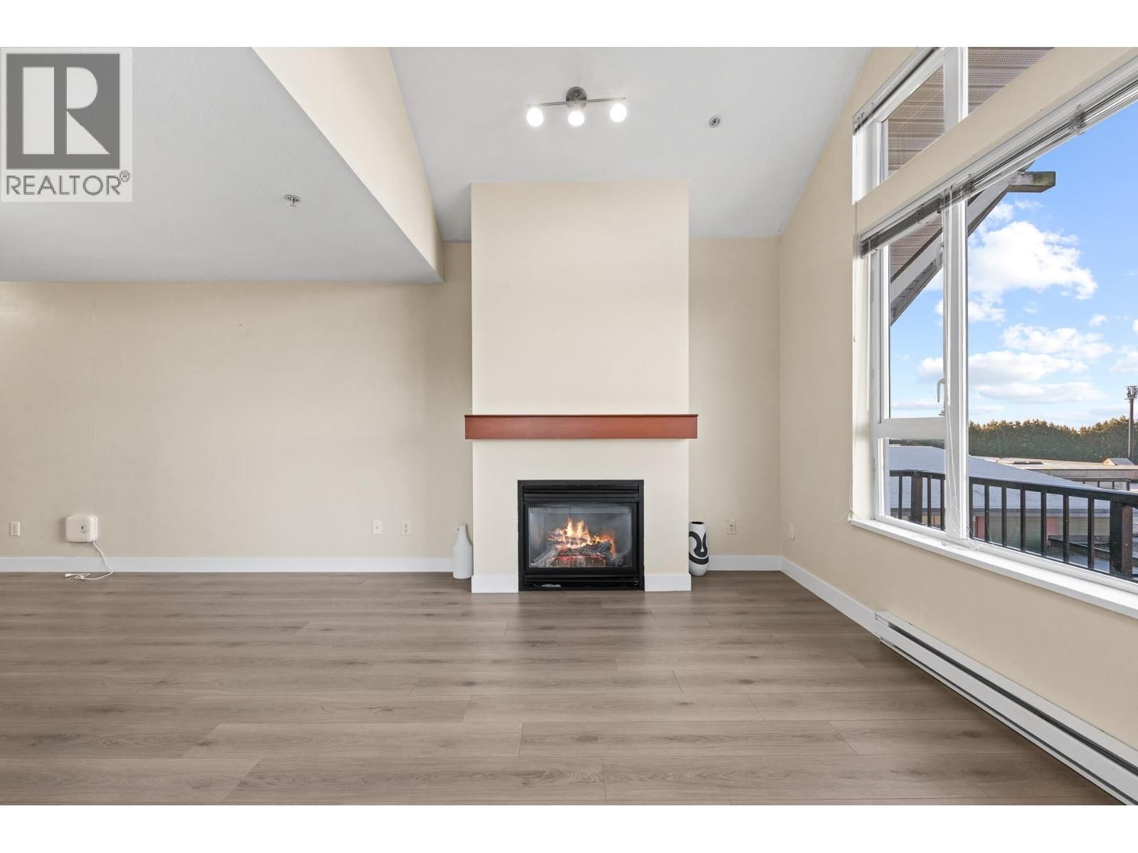 417 - 7089 MONT ROYAL SQUARE Image 8