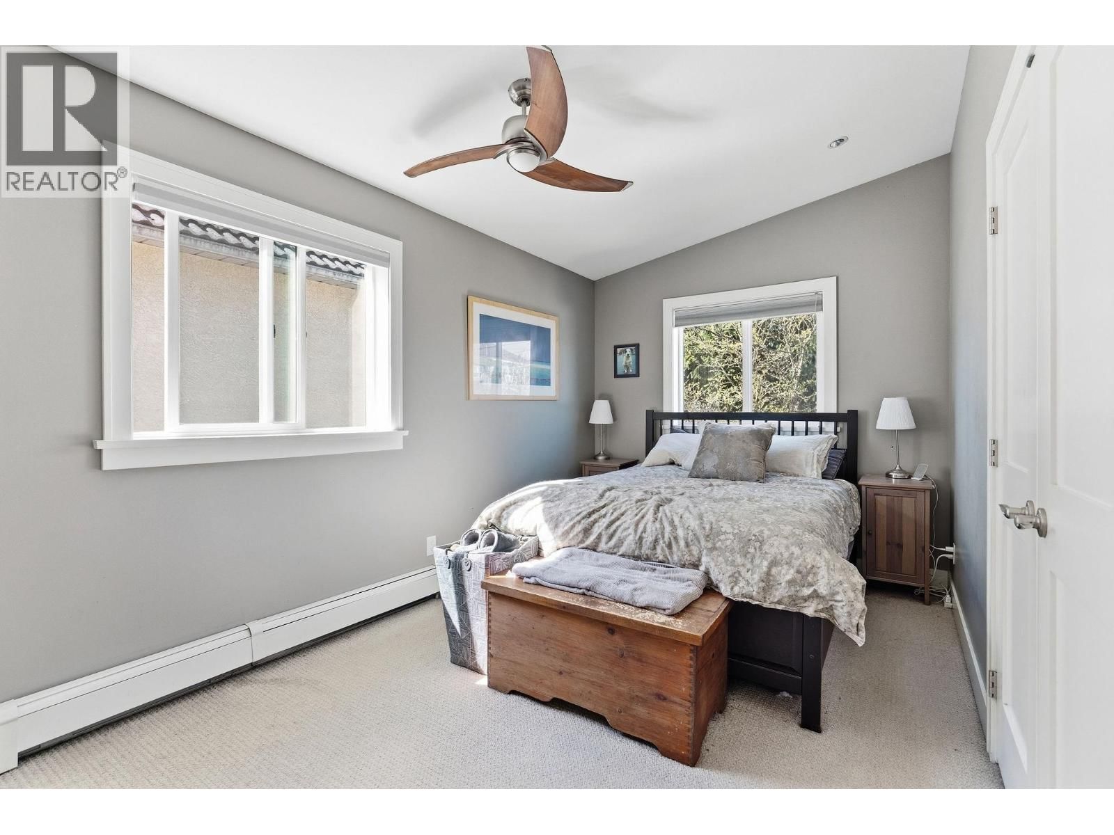 5655 ONTARIO STREET Image 19