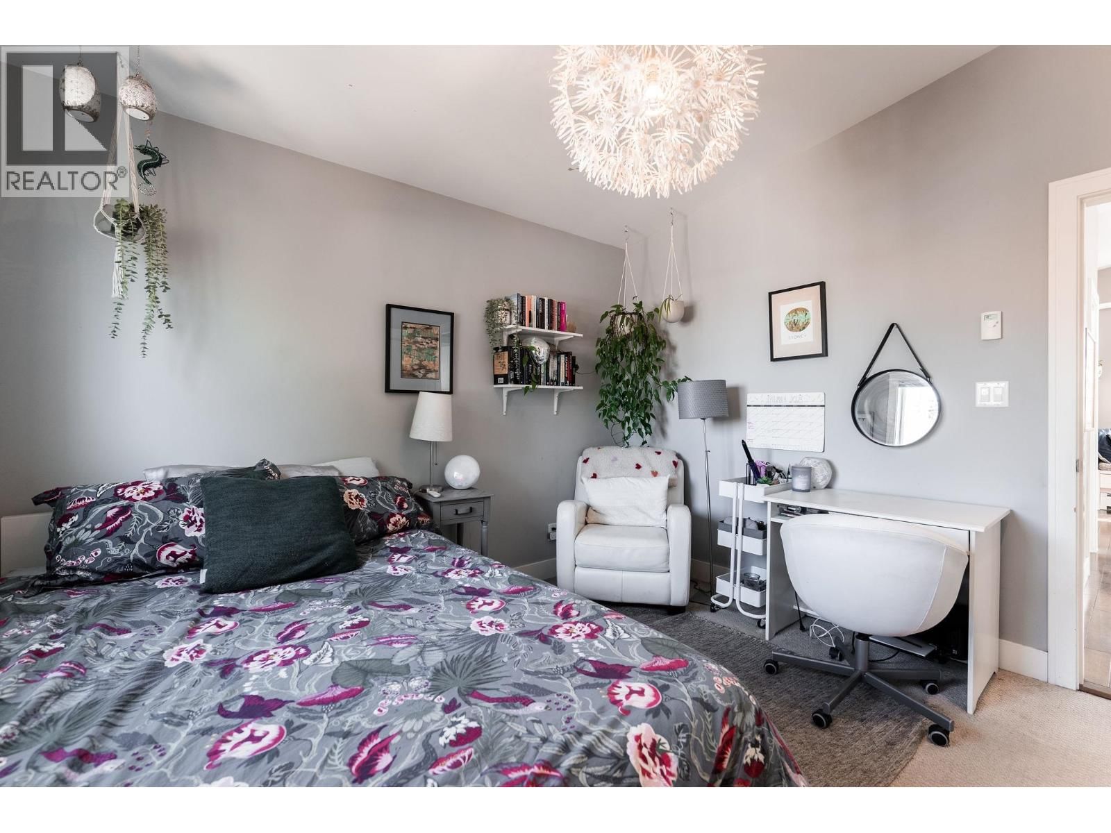 5655 ONTARIO STREET Image 21