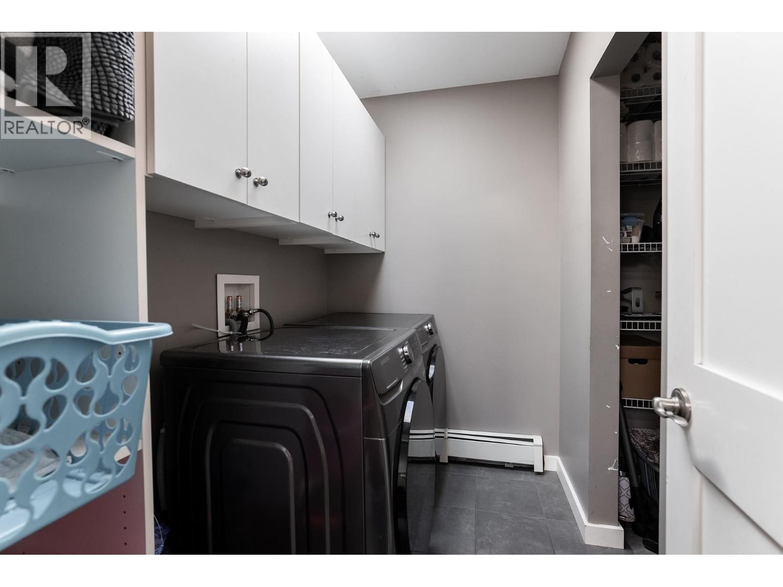 5655 ONTARIO STREET Image 23