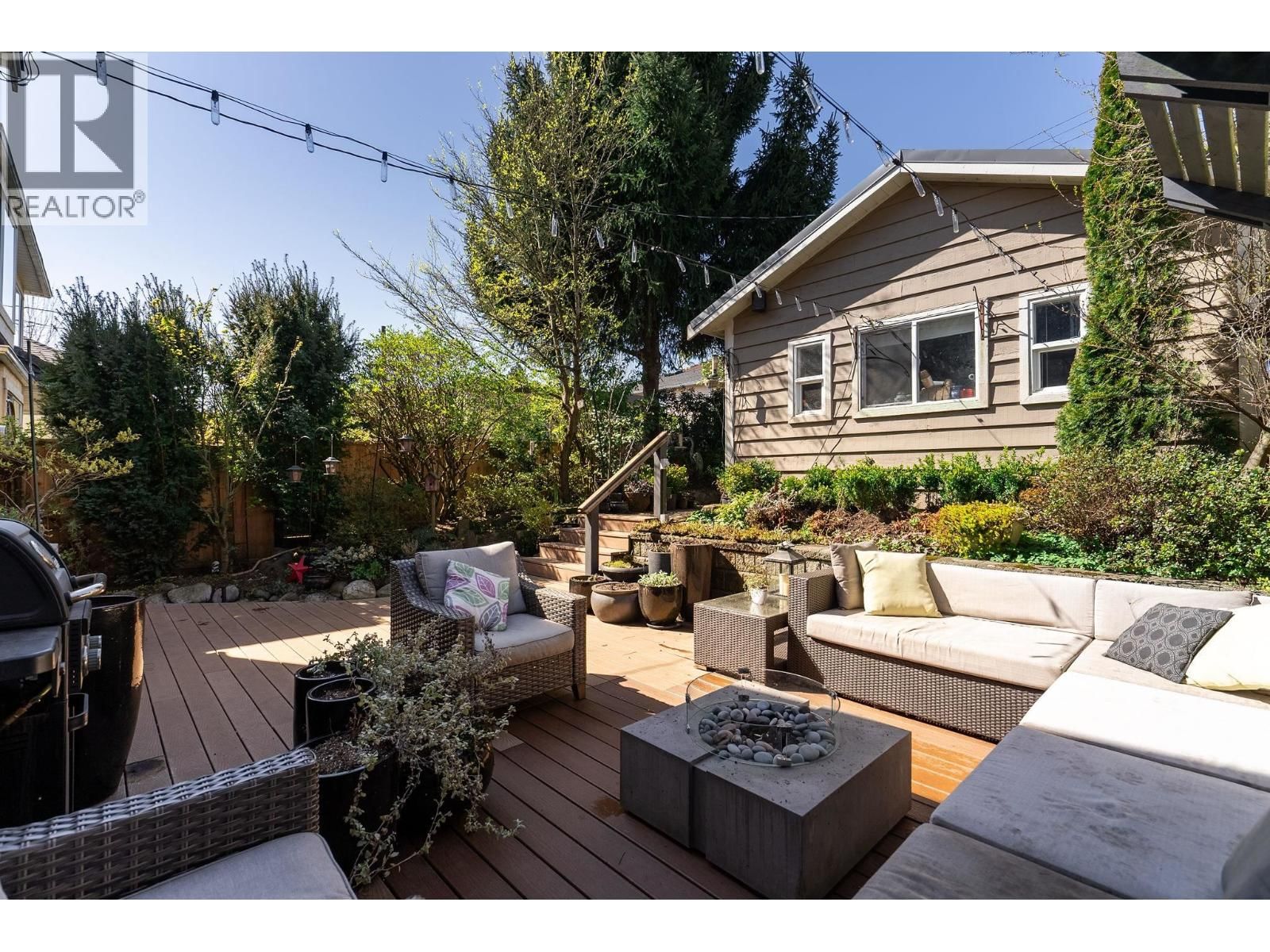 5655 ONTARIO STREET Image 29