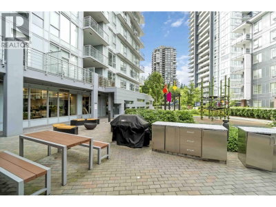 305 MORRISSEY Road | Port Moody British Columbia | Slide Image Fourteen