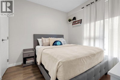 305 MORRISSEY Road | Port Moody British Columbia | Slide Image Eight