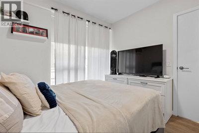 305 MORRISSEY Road | Port Moody British Columbia | Slide Image Nine
