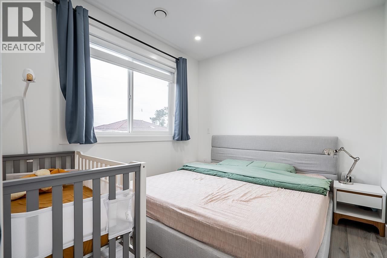 #2 - 4675 CANADA WAY Image 14