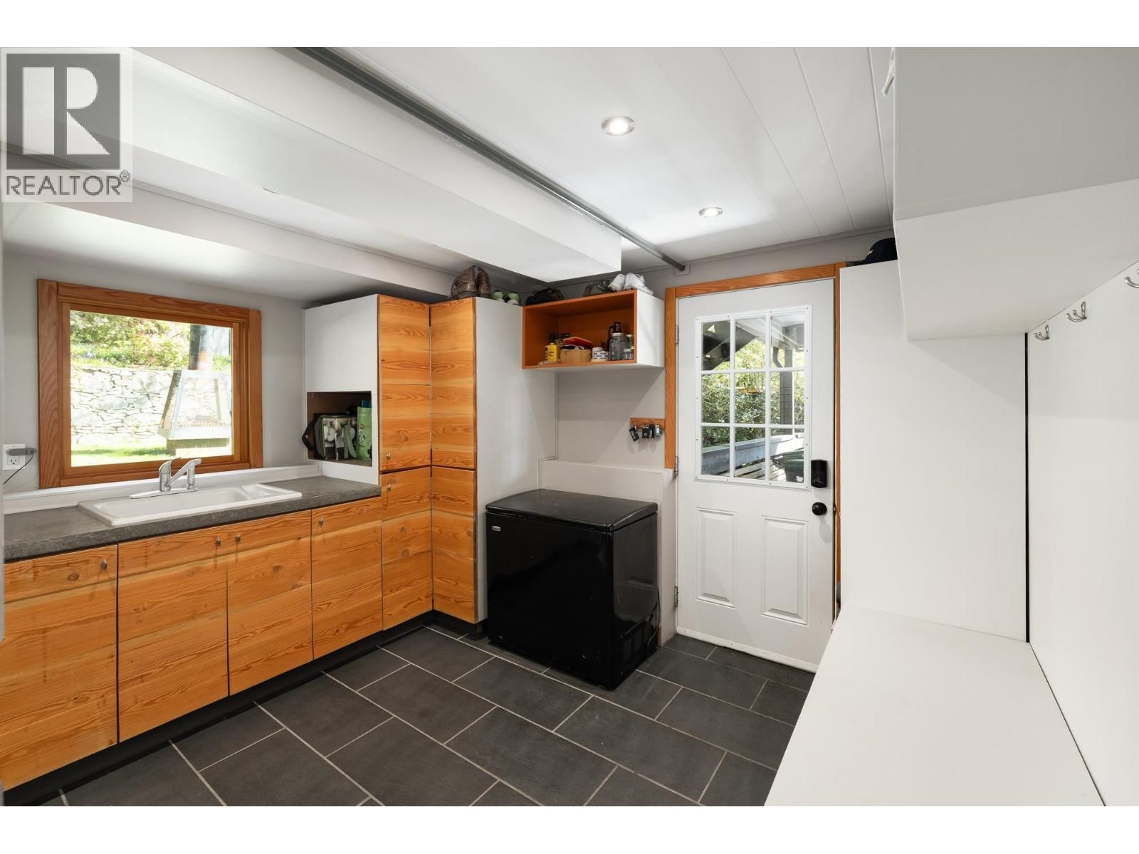 1374 15TH STREET Image 38