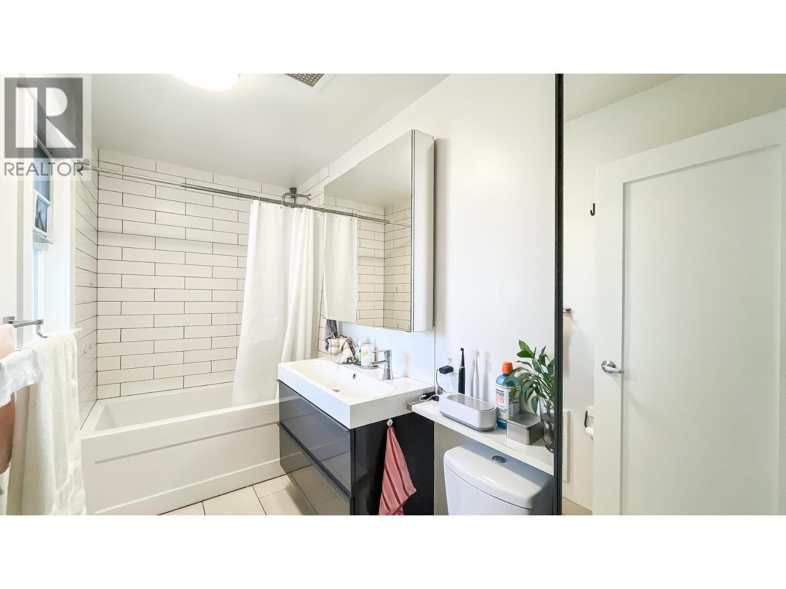 931 SPERLING AVENUE Image 31