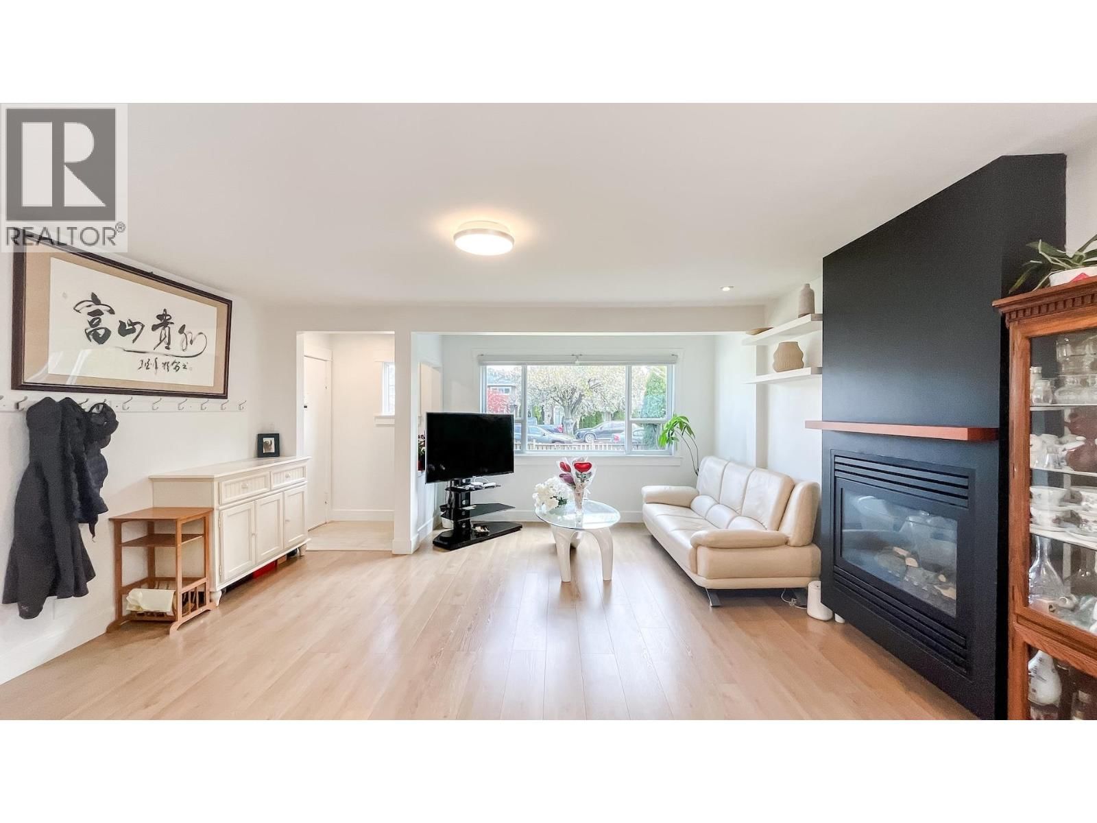 931 SPERLING AVENUE Image 8