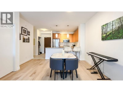 101 MORRISSEY Road | Port Moody British Columbia | Slide Image Seven