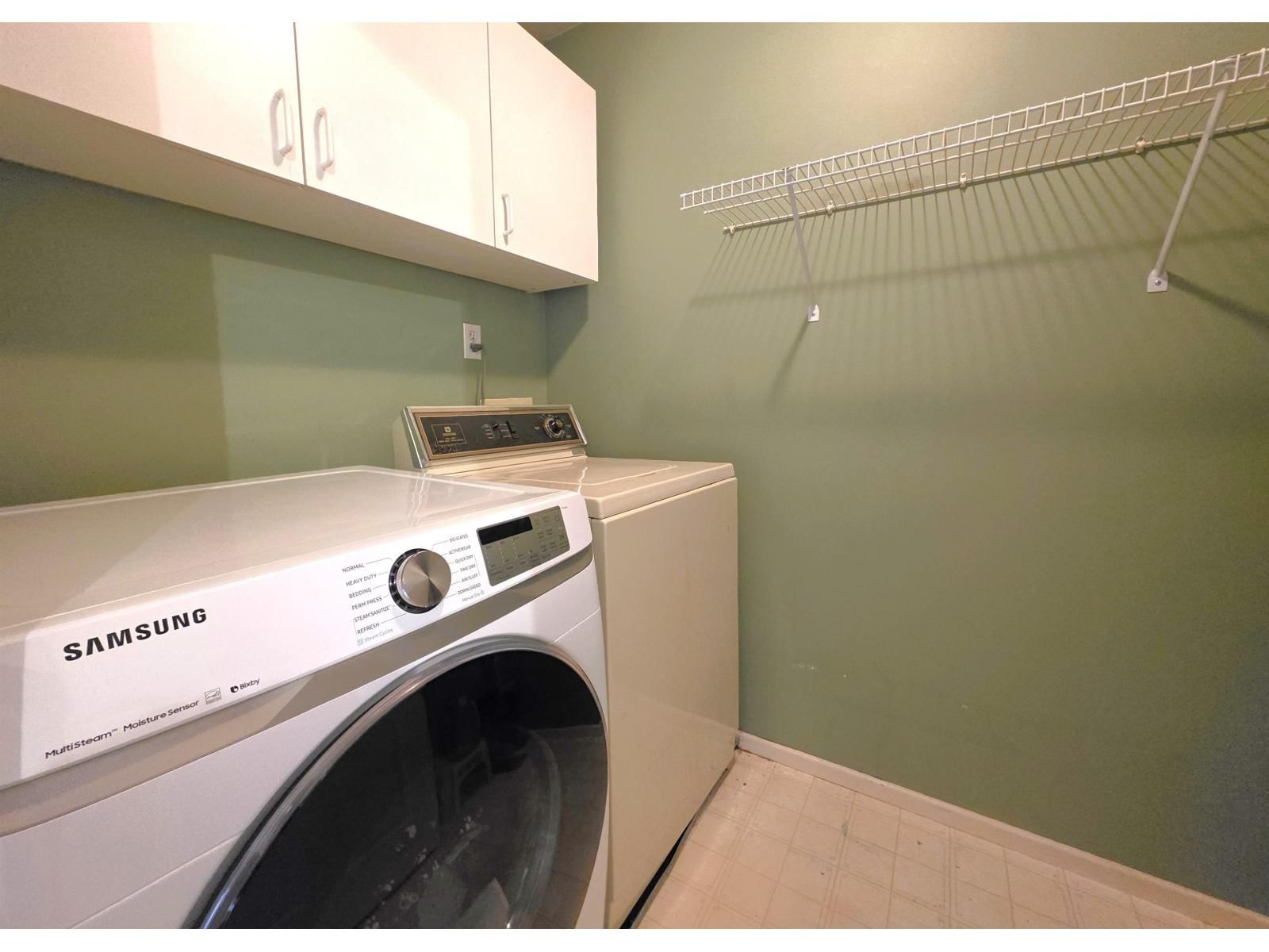 8412 213TH STREET Image 24