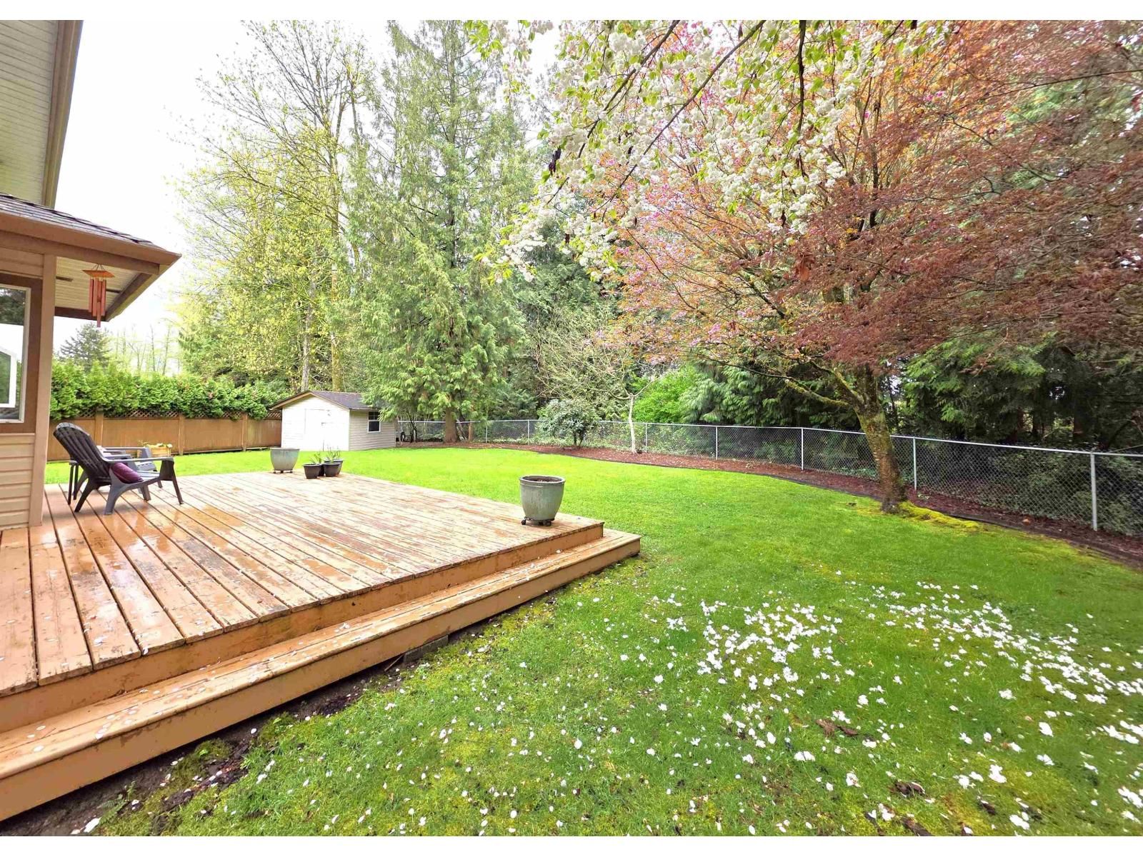 8412 213TH STREET Image 28