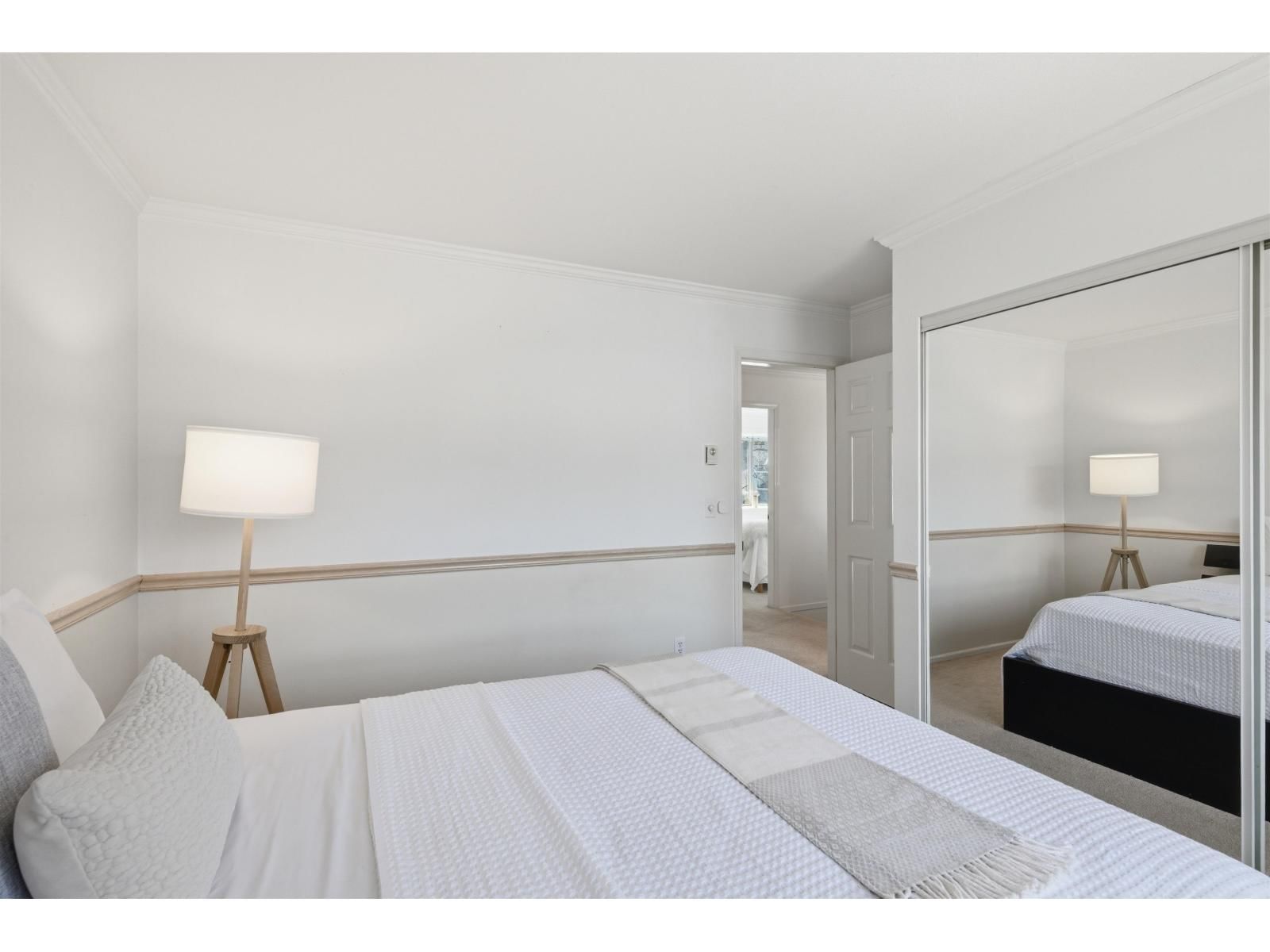 103 - 10538 153 STREET Image 22