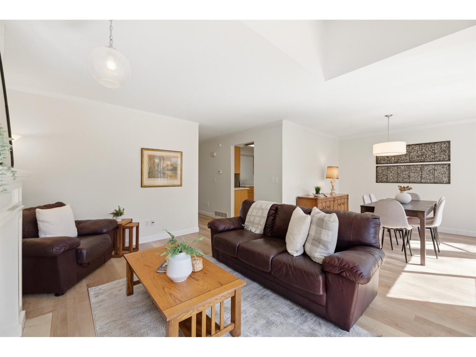 103 - 10538 153 STREET Image 5