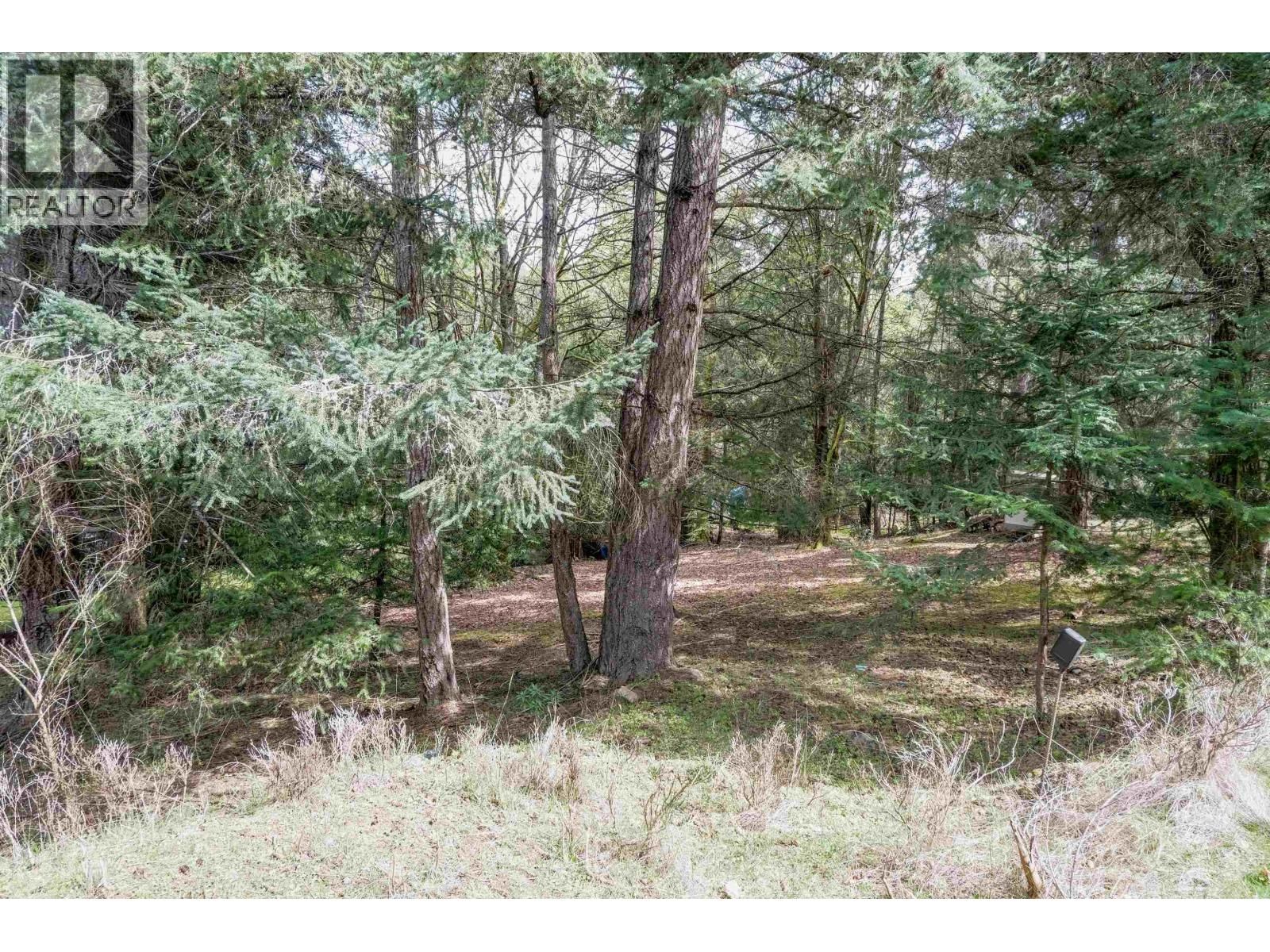 548 DALTON DRIVE Image 8