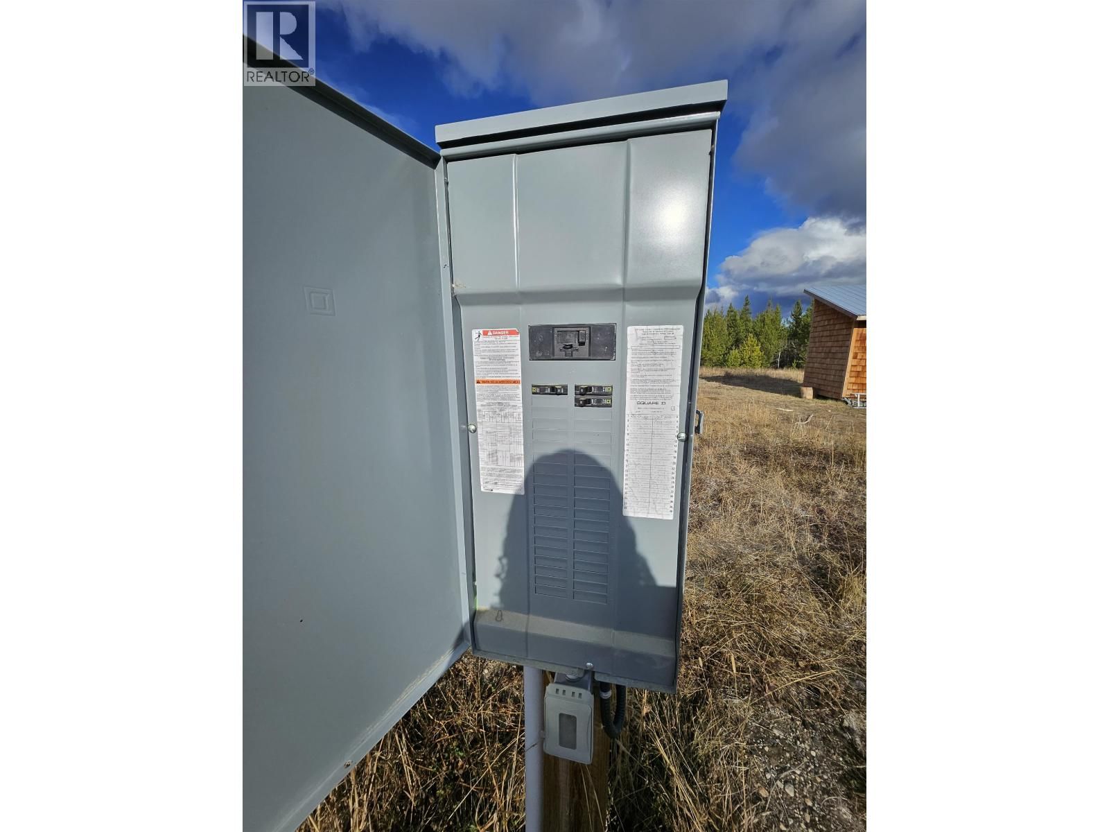 340 TIBBLES ROAD Image 9