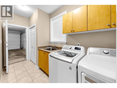 3580 SEMLIN Drive | Richmond British Columbia | Slide Image Twenty-seven