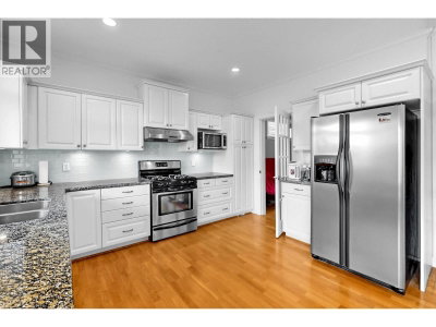3580 SEMLIN Drive | Richmond British Columbia | Slide Image Eight