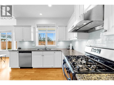 3580 SEMLIN Drive | Richmond British Columbia | Slide Image Nine