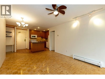 1209 HOWIE Avenue | Coquitlam British Columbia | Slide Image Eighteen