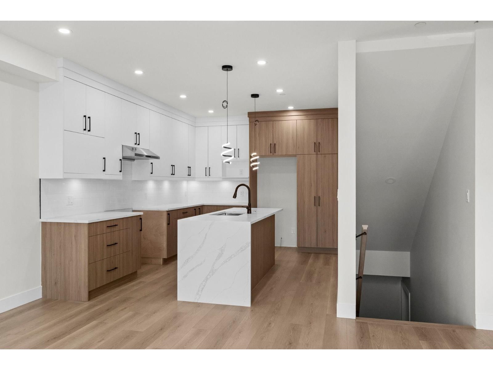 8576 DUNBAR WAY Image 16