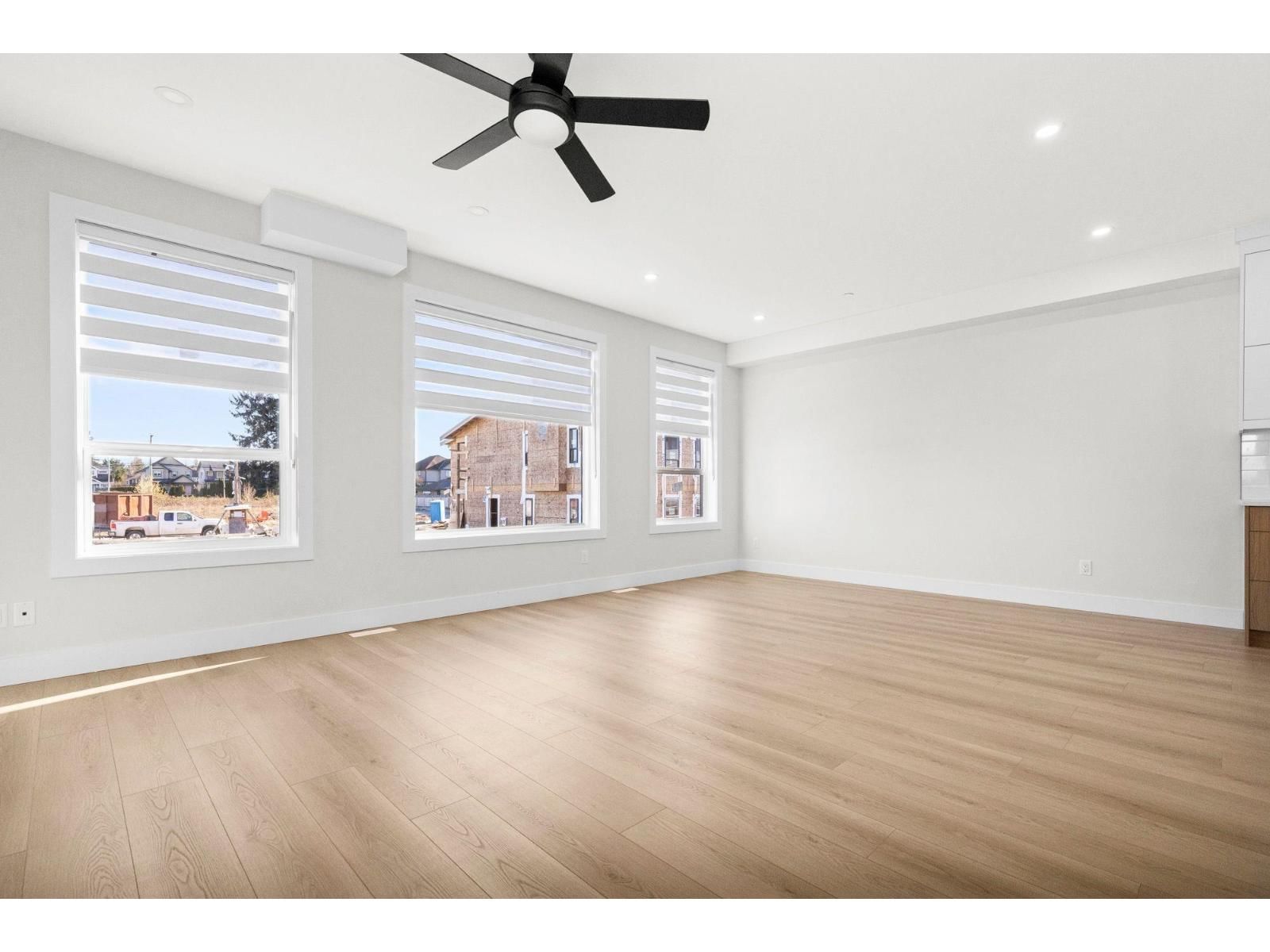 8576 DUNBAR WAY Image 18