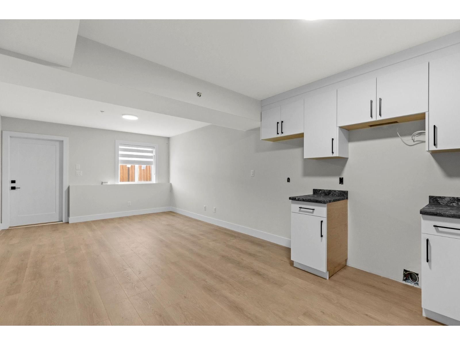 8576 DUNBAR WAY Image 34