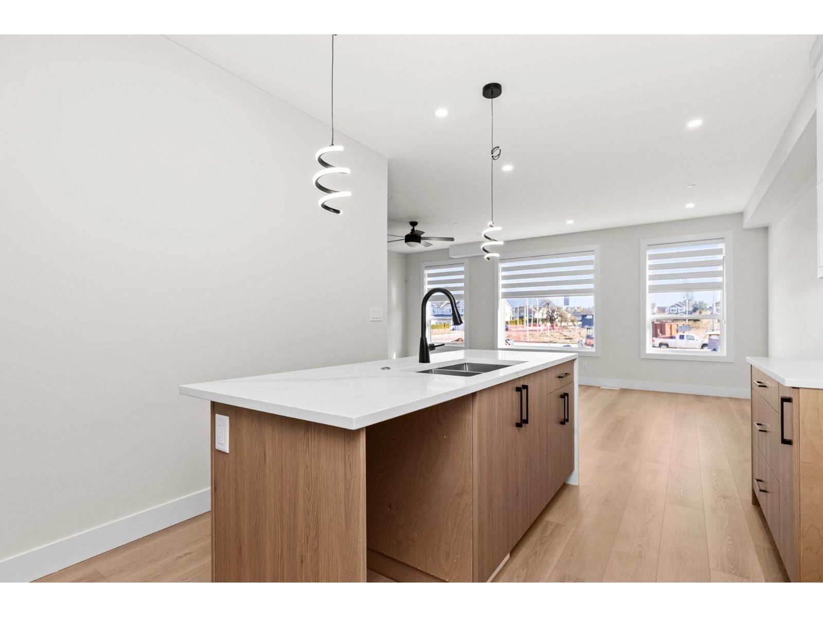 8576 DUNBAR WAY Image 8